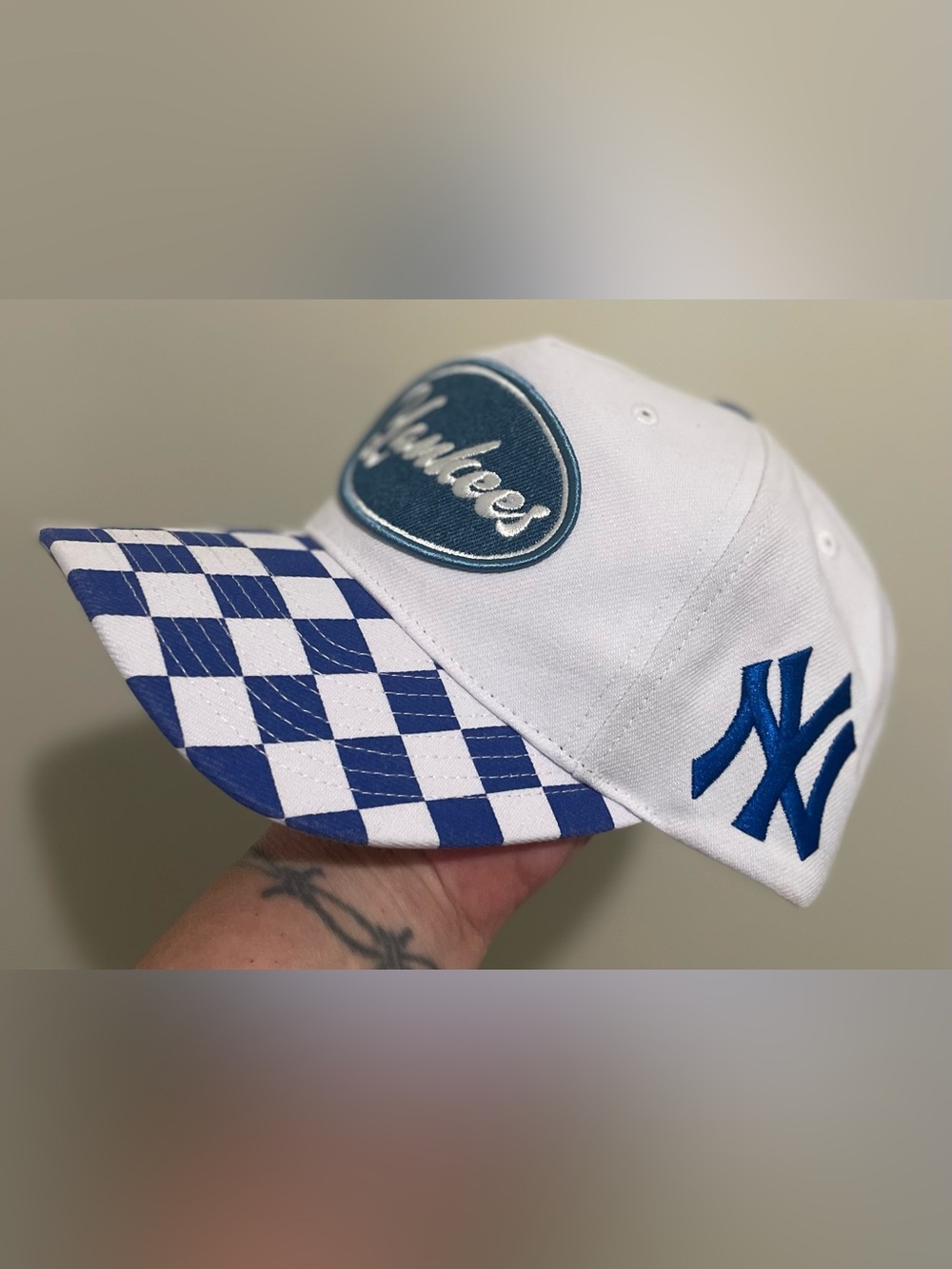 NWOT Mitchell & Ness MLB New York Yankees Checkered Brim Hat - Picture 3 of 5